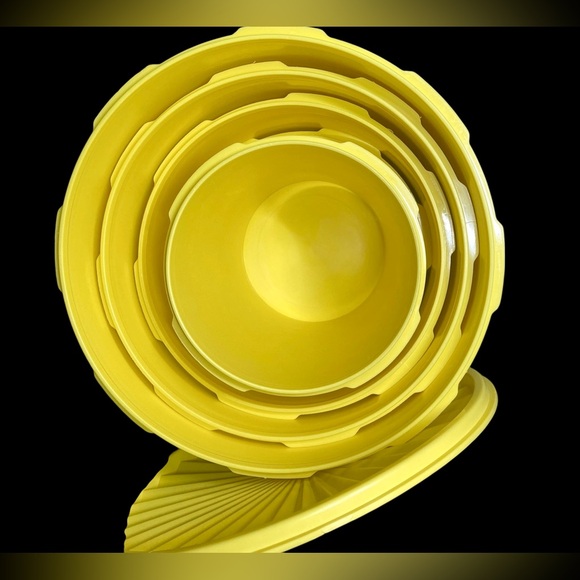 Tupperware Servalier Nesting Canister Set Of 6 W/ Lids Gold Harvest Yellow VNTG - Picture 5 of 7